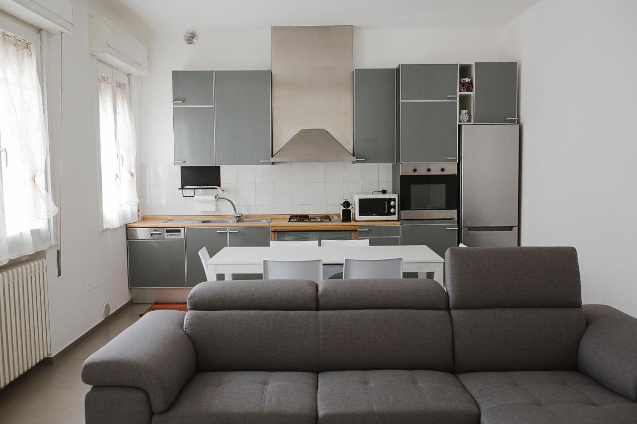 פאנו B&B "Al Colle 11" מראה חיצוני תמונה