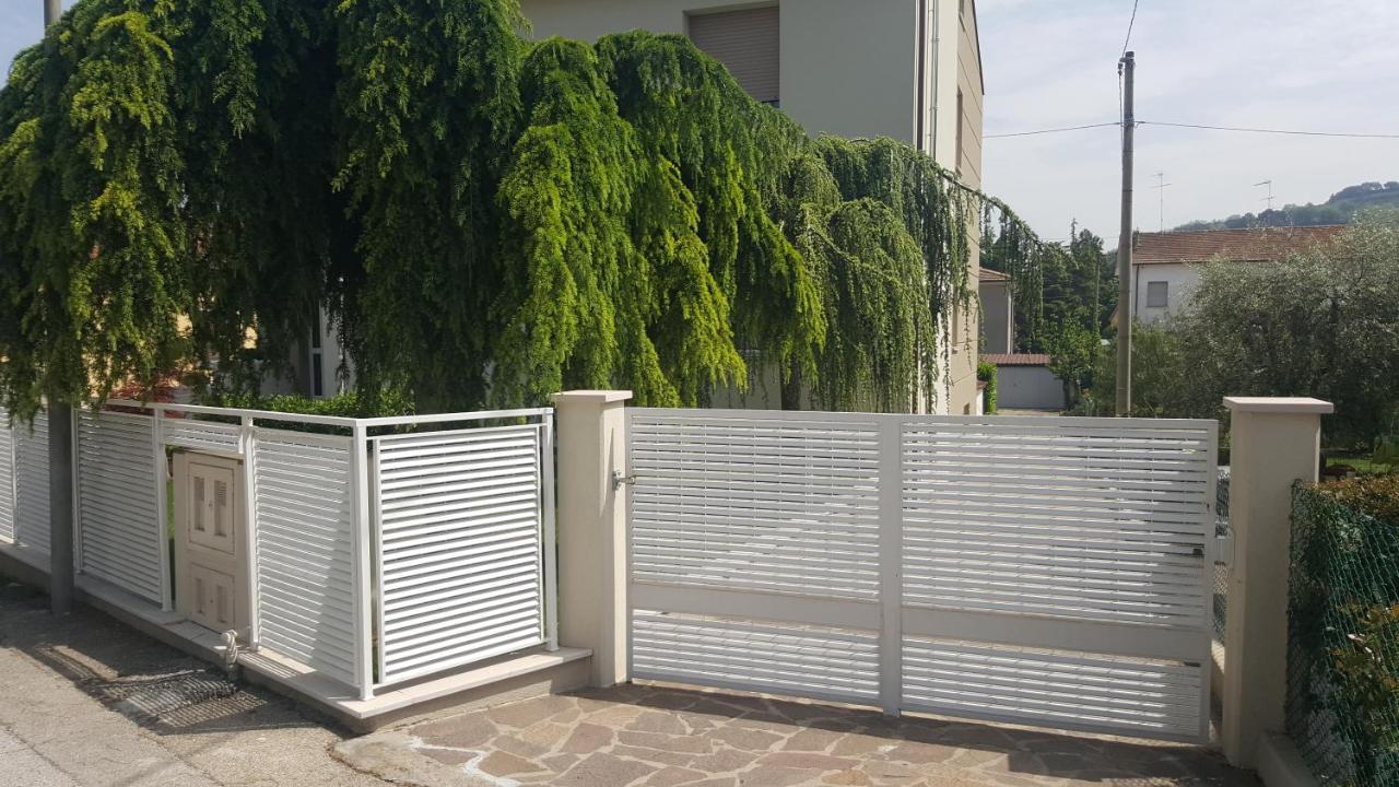 פאנו B&B "Al Colle 11" מראה חיצוני תמונה