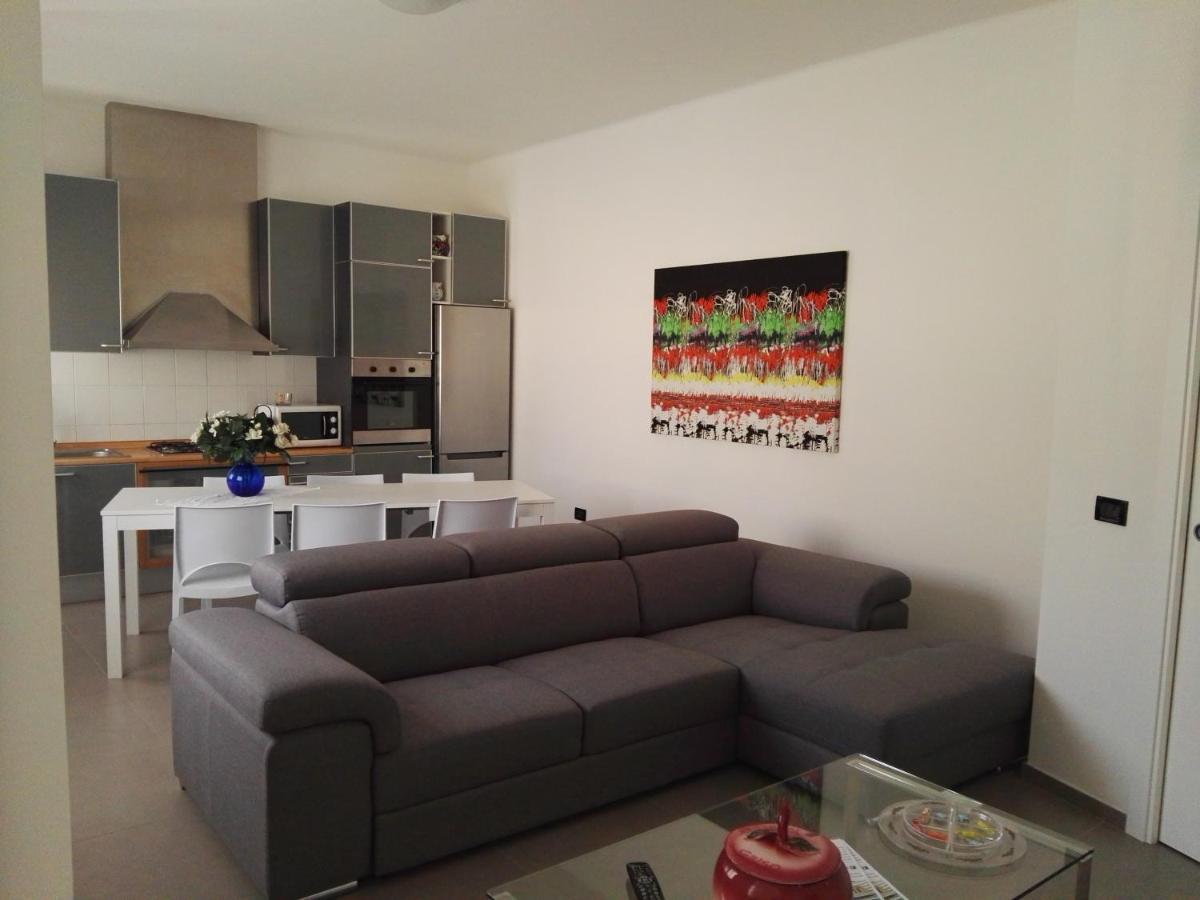 פאנו B&B "Al Colle 11" מראה חיצוני תמונה